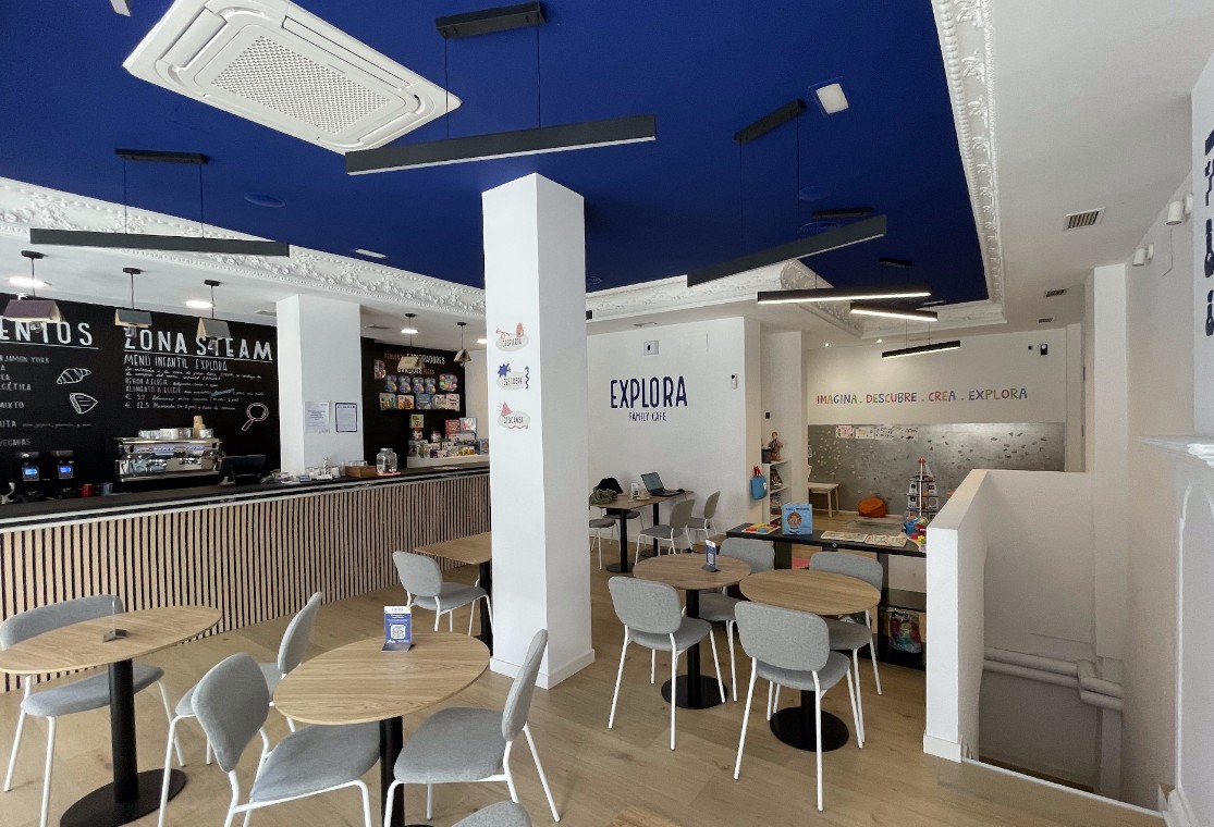 Explora family cafe
